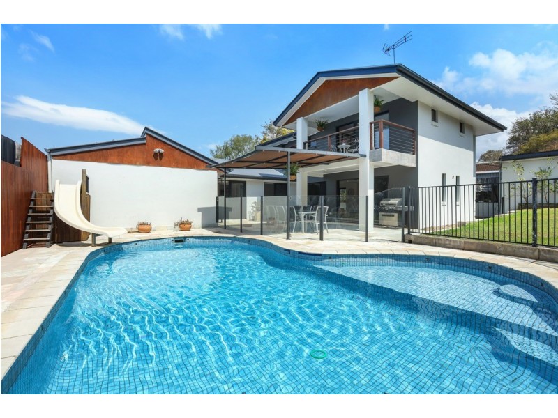 19 Hamersley Way, Worongary QLD 4213