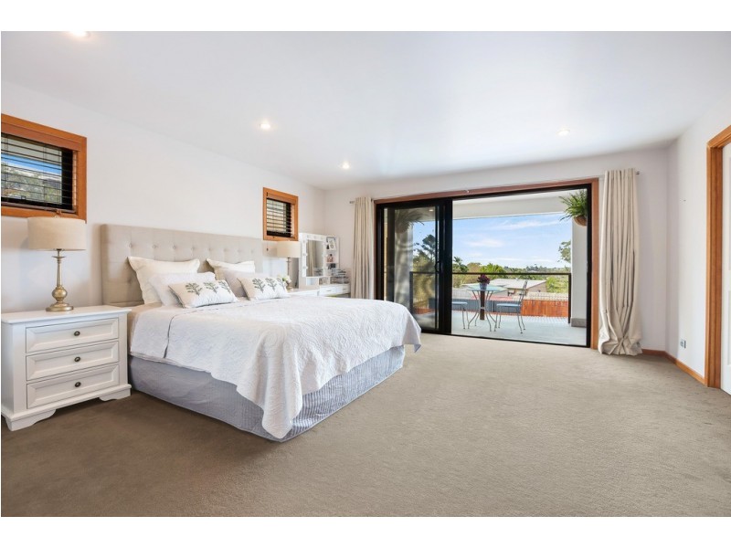 19 Hamersley Way, Worongary QLD 4213