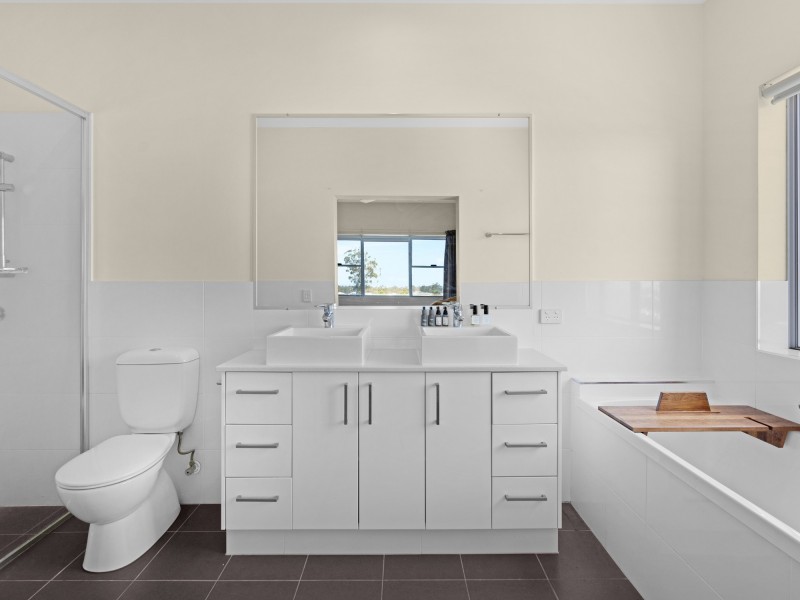 2/29 Worchester Terrace, Reedy Creek QLD 4227