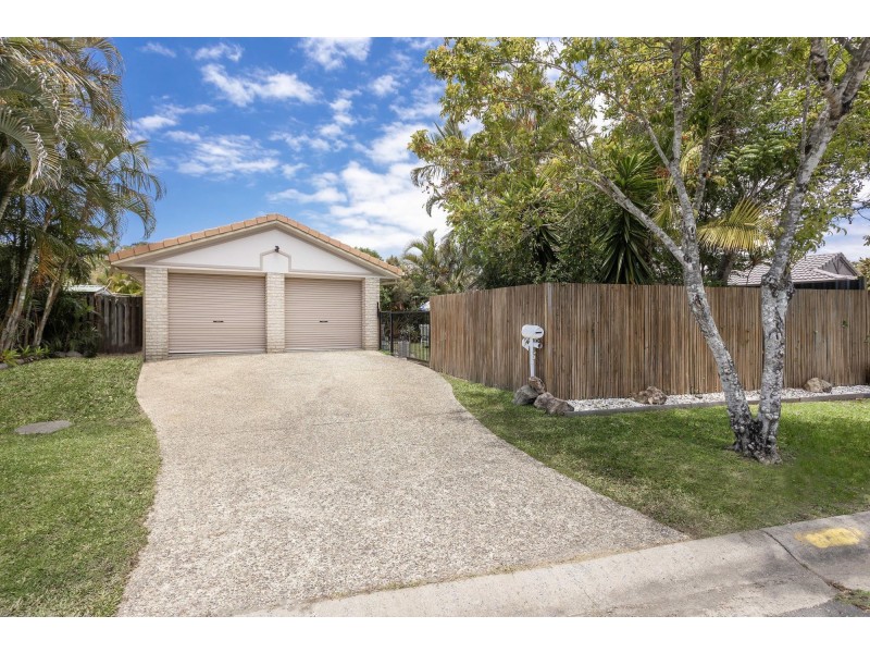 7 Hydrilla Court, Elanora QLD 4221