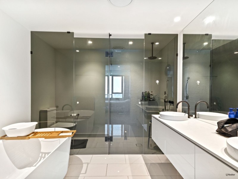 2704/1328 Gold Coast Highway, Palm Beach QLD 4221