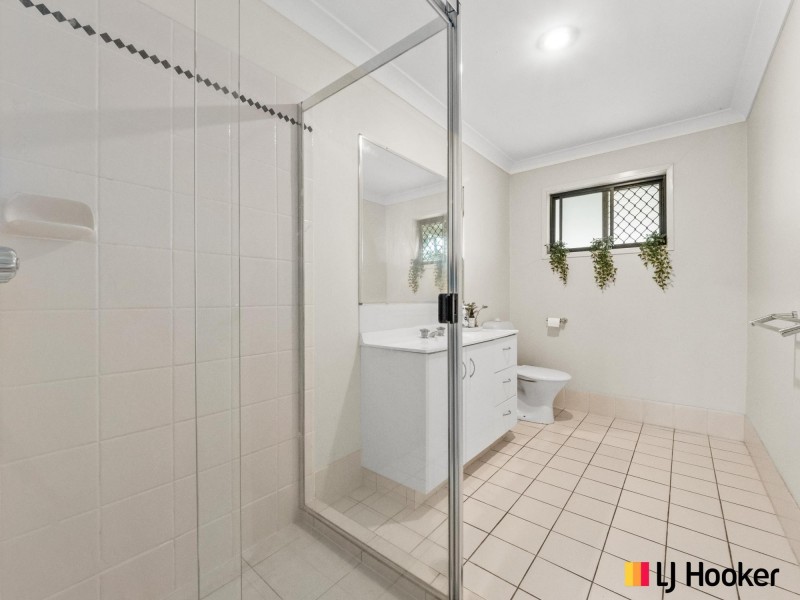 12 North Aston Court, Bray Park QLD 4500