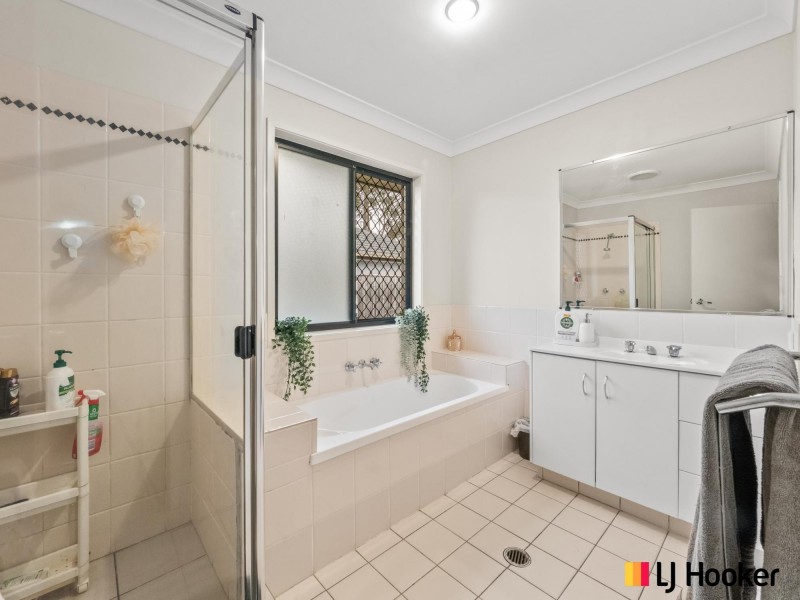 12 North Aston Court, Bray Park QLD 4500