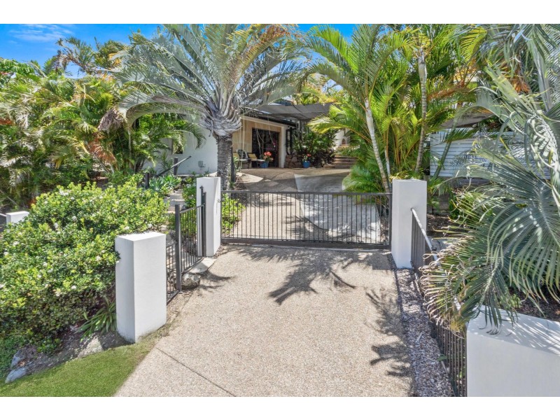 89 Glen Eagles Drive, Robina QLD 4226