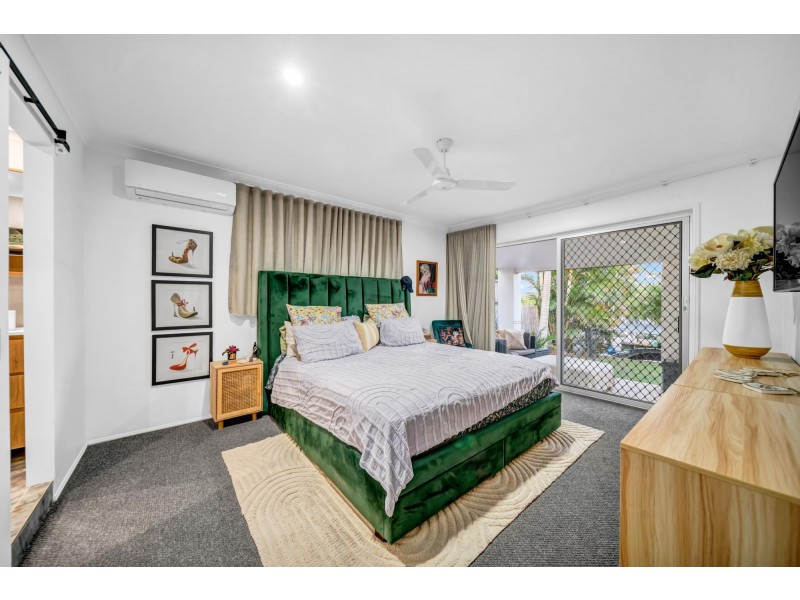 89 Glen Eagles Drive, Robina QLD 4226