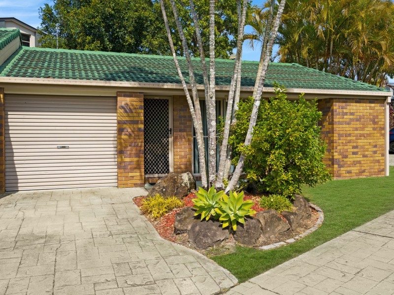 23 Silky Oak Court, Oxenford QLD 4210