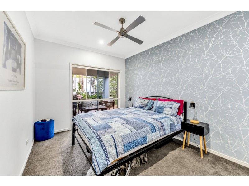 4 First Light Court, Coomera Waters QLD 4209