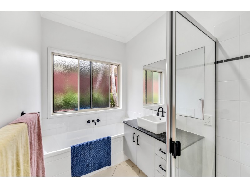 4 First Light Court, Coomera Waters QLD 4209