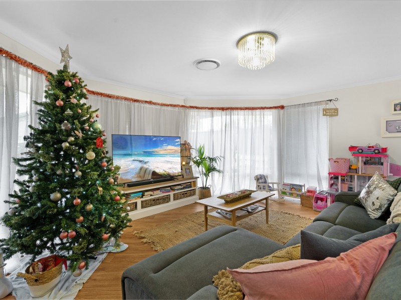 34 Cootharaba Drive, Helensvale QLD 4212