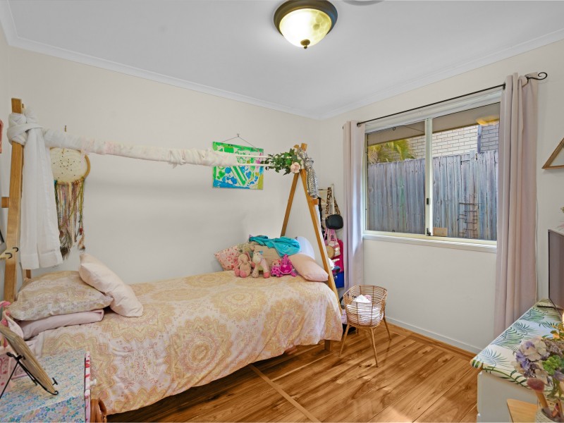 34 Cootharaba Drive, Helensvale QLD 4212
