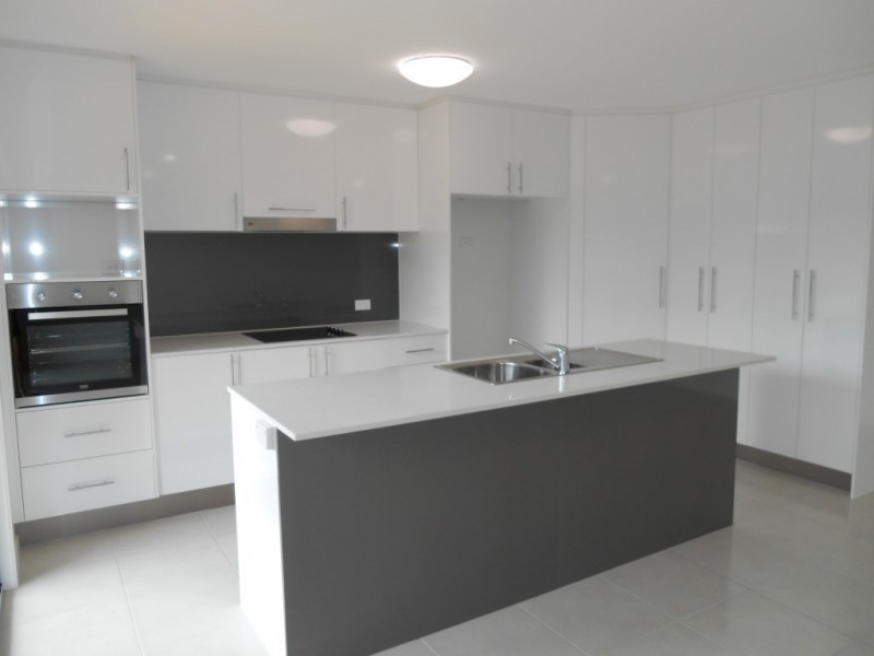 3/37 Witheren Circuit, Pacific Pines QLD 4211