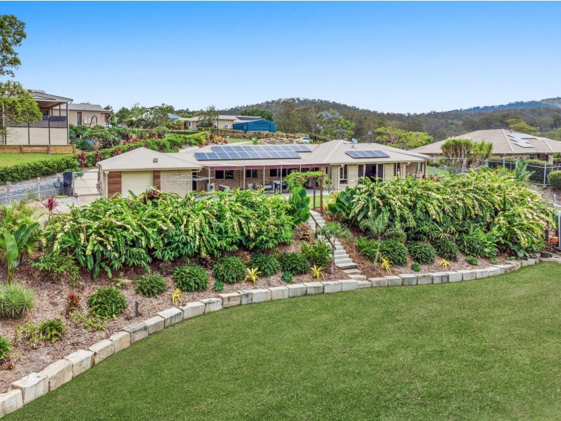 26 Mountain View Crest, Mount Nathan QLD 4211