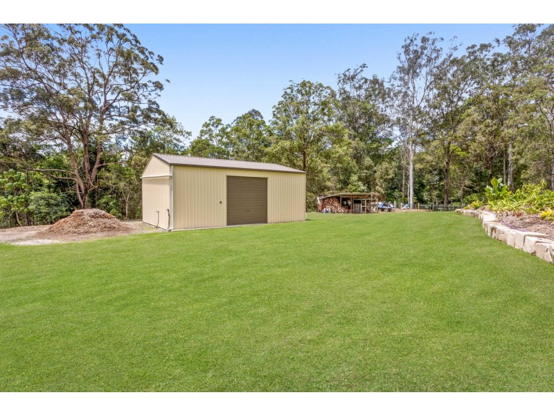 26 Mountain View Crest, Mount Nathan QLD 4211