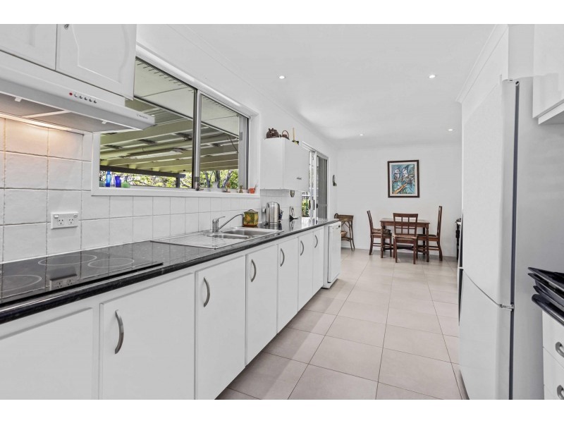 23 Karragata Court, Tallebudgera QLD 4228