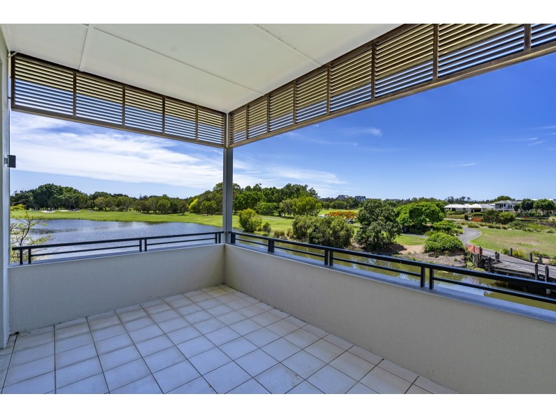 12/802 Glades Drive, Robina QLD 4226