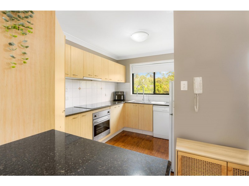 12/18 Geraldton Drive, Varsity Lakes QLD 4227
