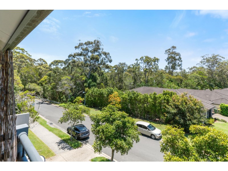 12/18 Geraldton Drive, Varsity Lakes QLD 4227