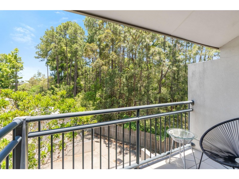 12/18 Geraldton Drive, Varsity Lakes QLD 4227