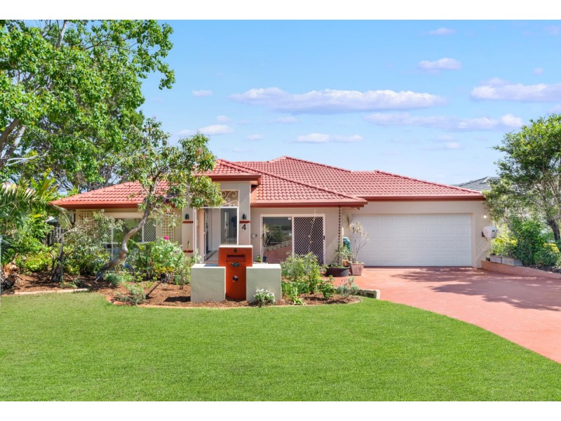 4 Mountain Ash Circuit, Robina QLD 4226