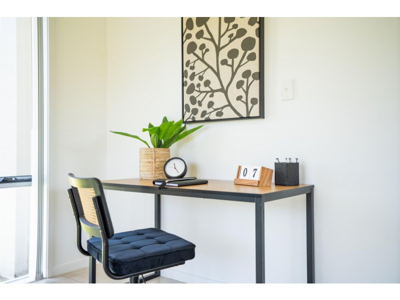 2/32 Marks Drive, Varsity Lakes QLD 4227