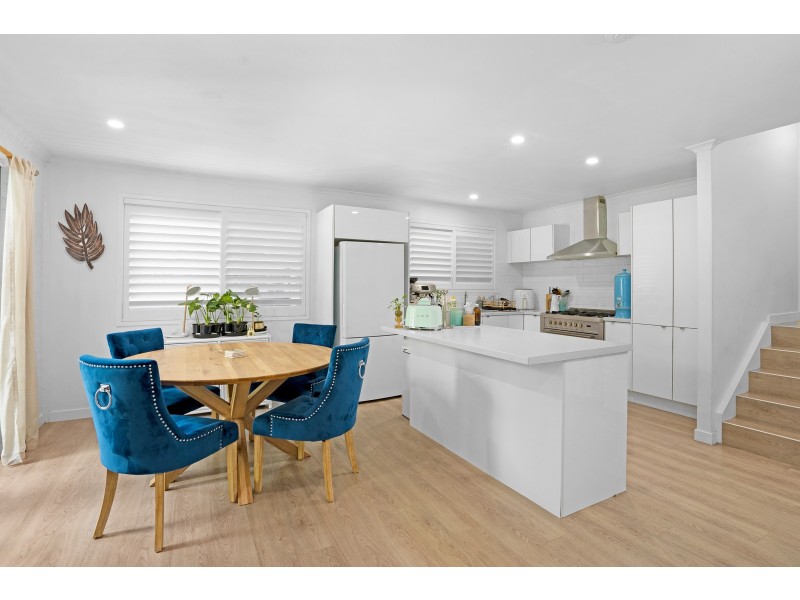 44 Pindari Avenue, Burleigh Heads QLD 4220