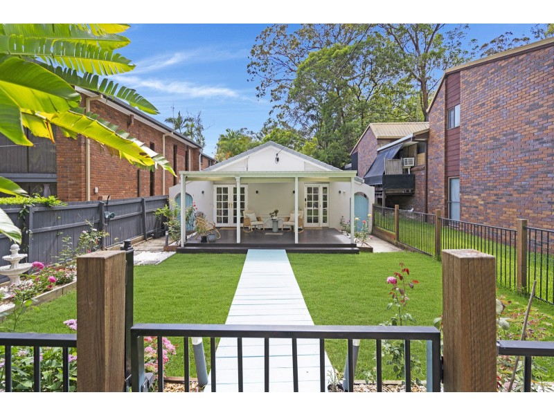 44 Pindari Avenue, Burleigh Heads QLD 4220