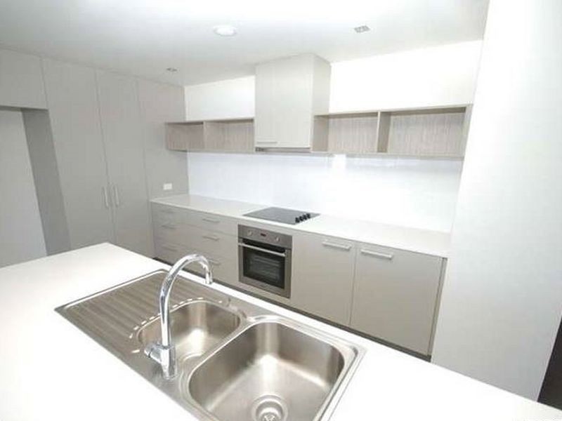 173/133 Laver Drive, Robina QLD 4226