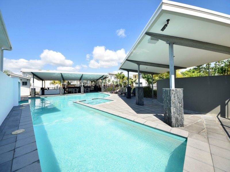 106 Verona Circuit, Burleigh Waters QLD 4220