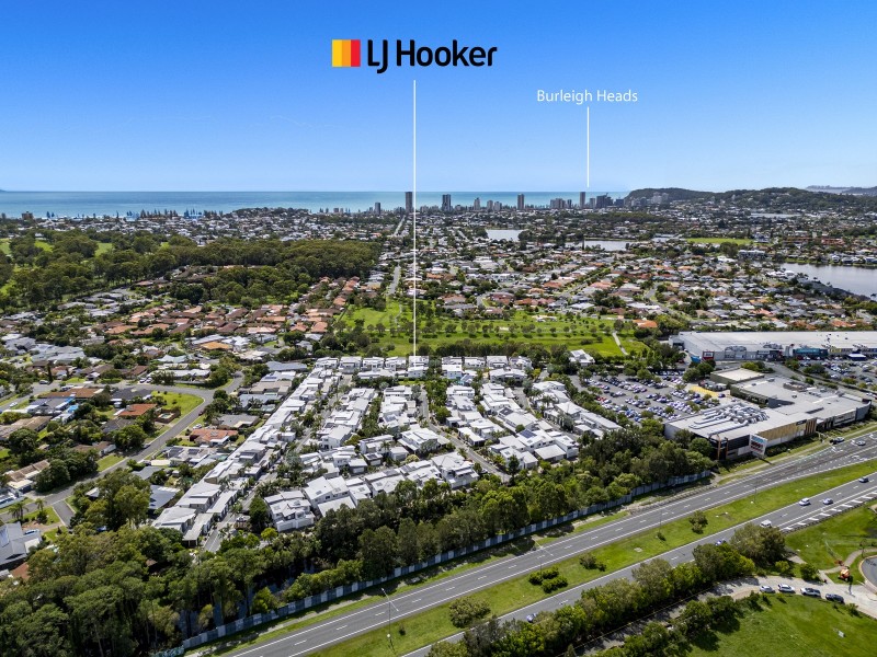 106 Verona Circuit, Burleigh Waters QLD 4220