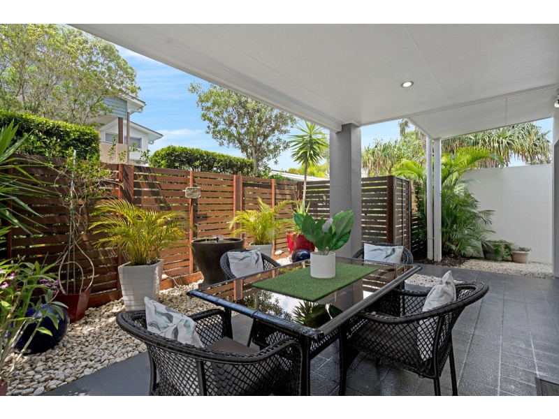 106 Verona Circuit, Burleigh Waters QLD 4220