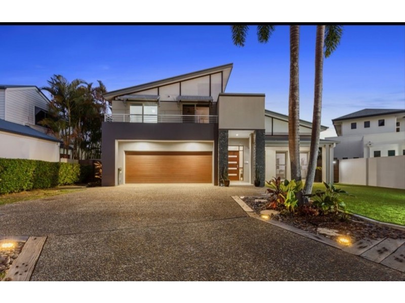 16 North Bank Court, Helensvale QLD 4212