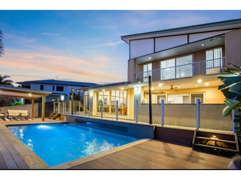 16 North Bank Court, Helensvale QLD 4212