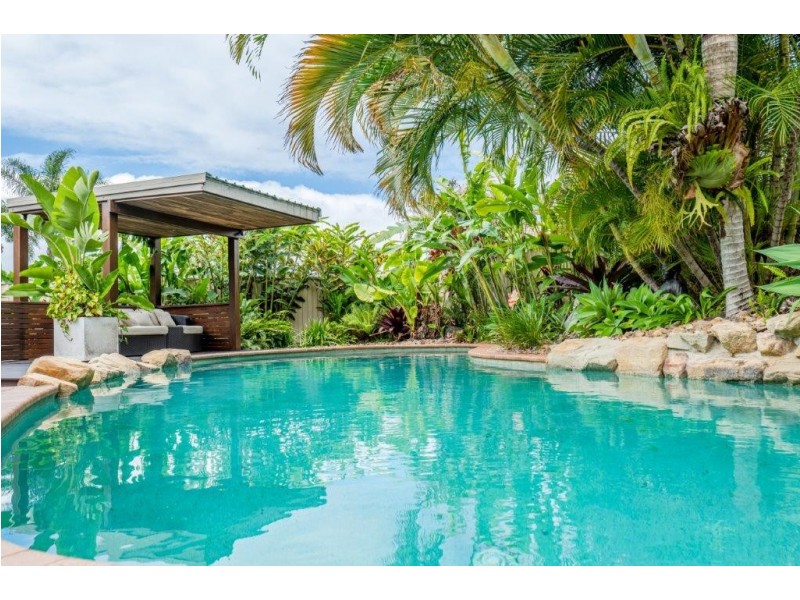 14 Footscray Court, Arundel QLD 4214