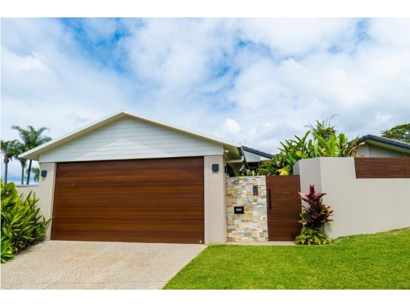 14 Footscray Court, Arundel QLD 4214