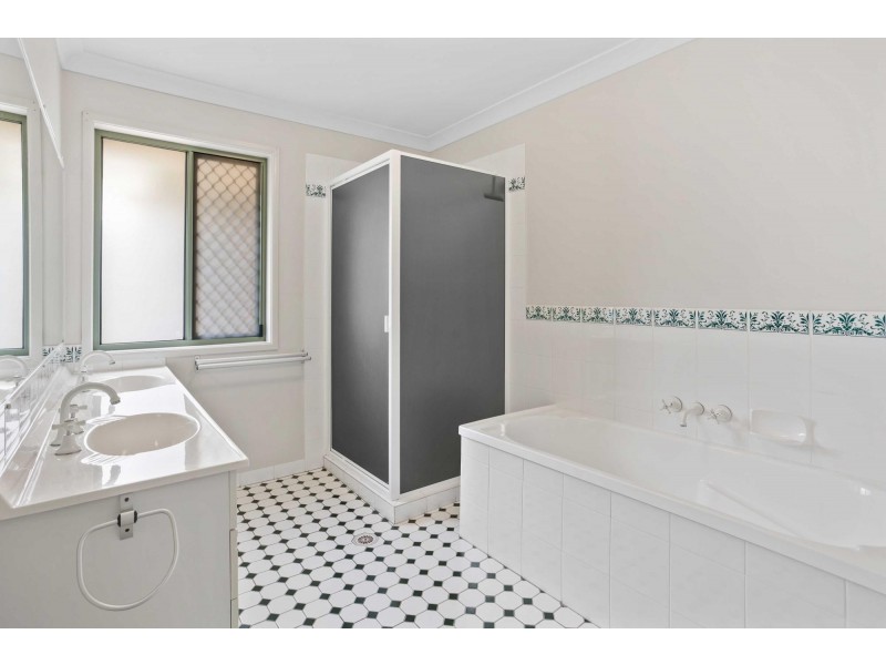 14 Durobby Drive, Currumbin Valley QLD 4223
