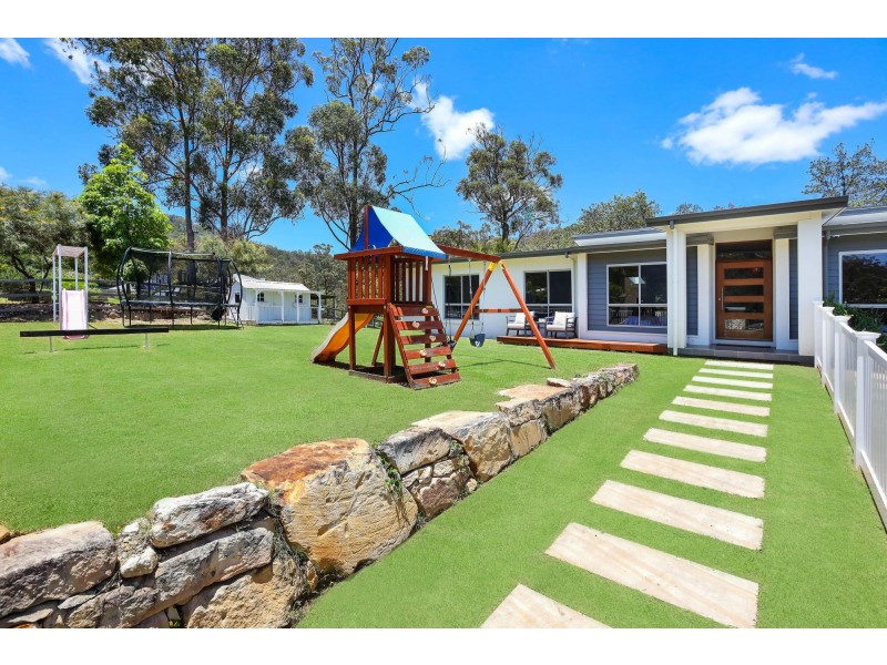 223 Carrington Road, Bonogin QLD 4213