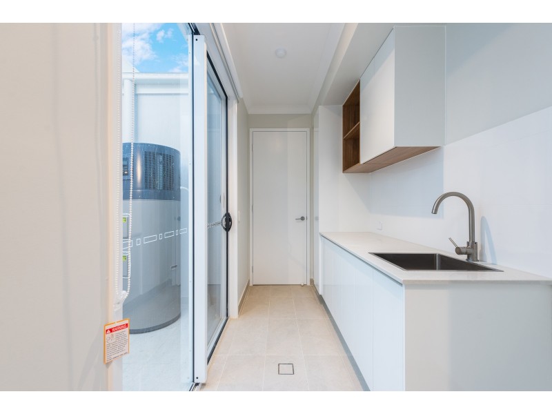 8951 The Point Circuit, Sanctuary Cove QLD 4212