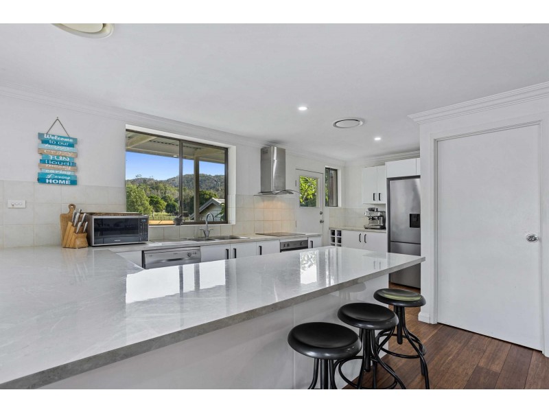 763 Tallebudgera Creek Road, Tallebudgera Valley QLD 4228