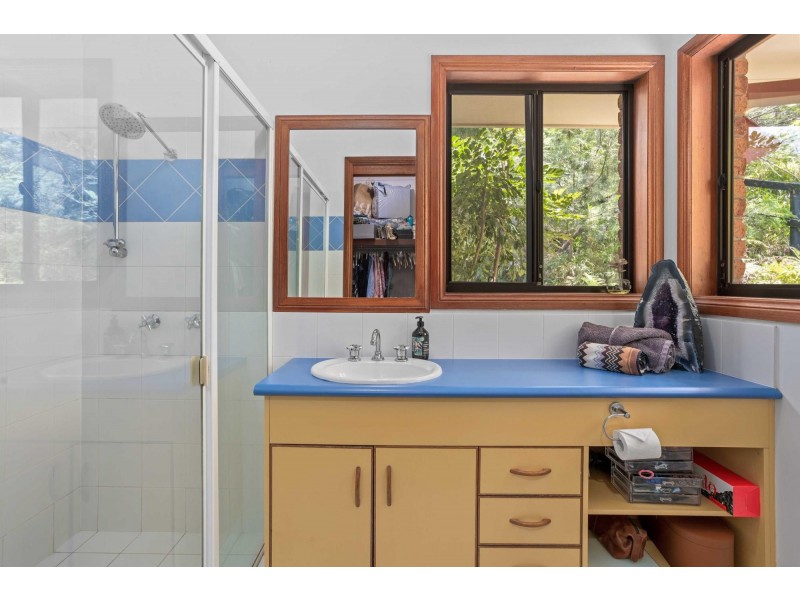 6 Fresco Court, Tallebudgera Valley QLD 4228