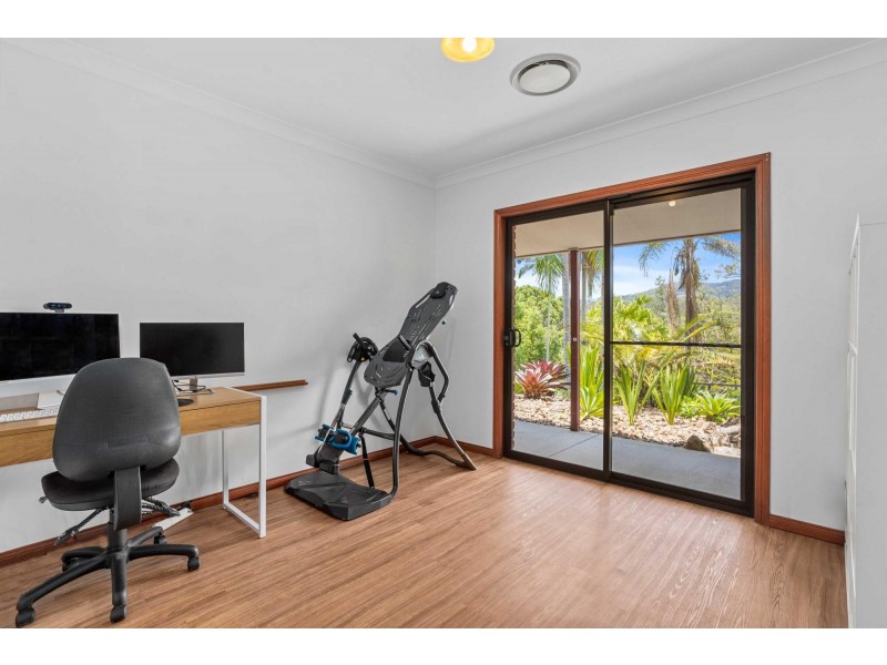 6 Fresco Court, Tallebudgera Valley QLD 4228