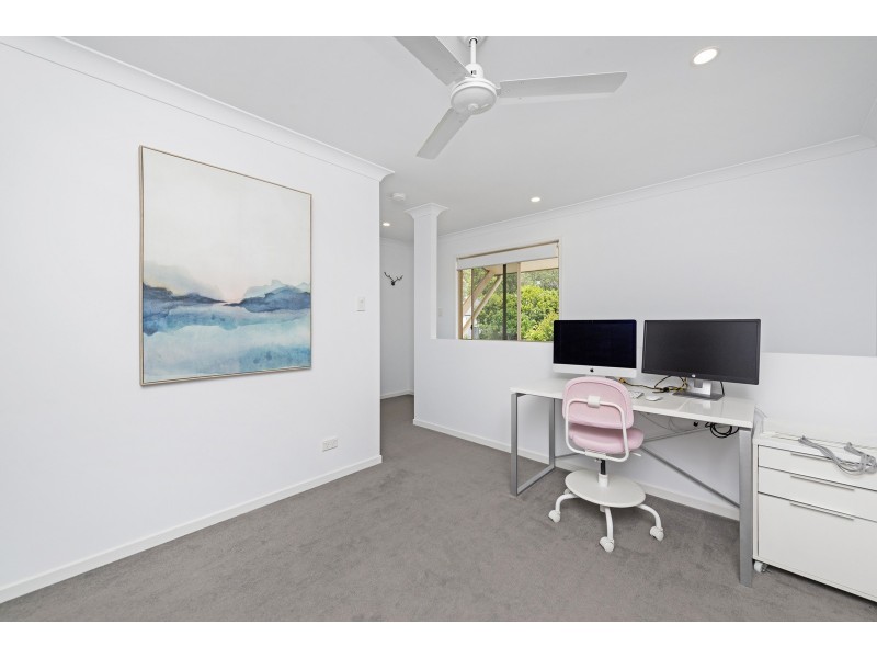 1/10 Amaray Drive, Upper Coomera QLD 4209