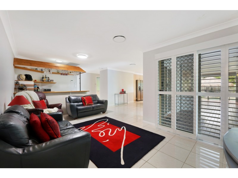 196 Worongary Road, Worongary QLD 4213