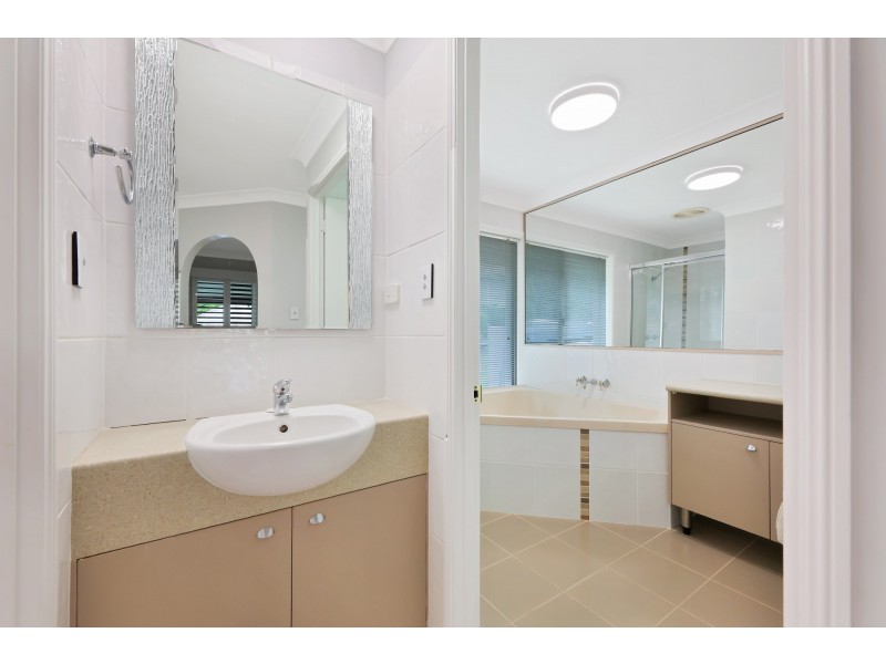 196 Worongary Road, Worongary QLD 4213