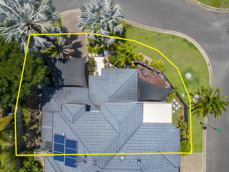2/1 Sarah Place, Ashmore QLD 4214