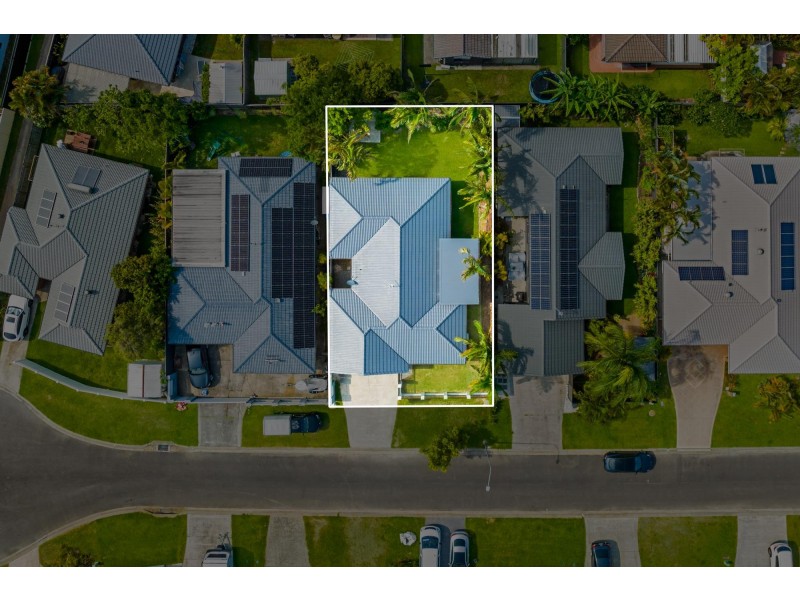 23 Altissimo Close, Varsity Lakes QLD 4227
