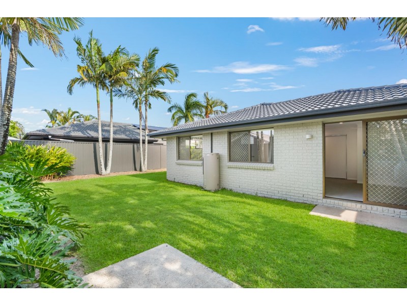23 Altissimo Close, Varsity Lakes QLD 4227