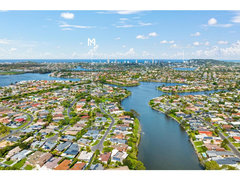 23 Altissimo Close, Varsity Lakes QLD 4227