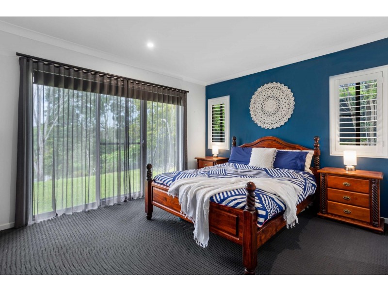 159 Gardenia Drive, Bonogin QLD 4213