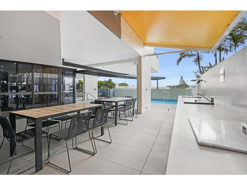 64/1 Bondi Avenue, Mermaid Beach QLD 4218