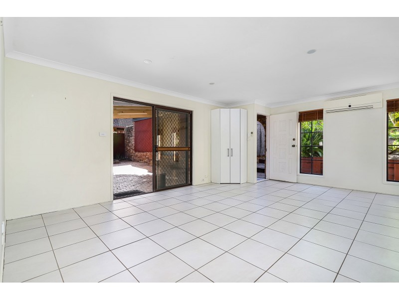 36 Currumburra Road, Ashmore QLD 4214